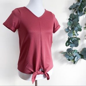 green envelope | red tie front short sleeve